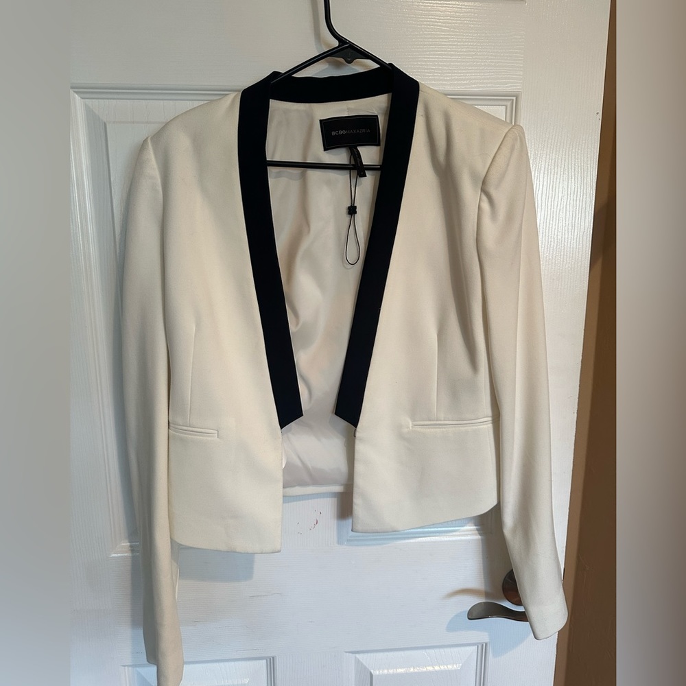 BCBG MaxAzria